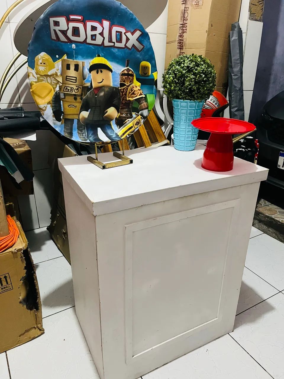 Vendo mesa e escadinha 