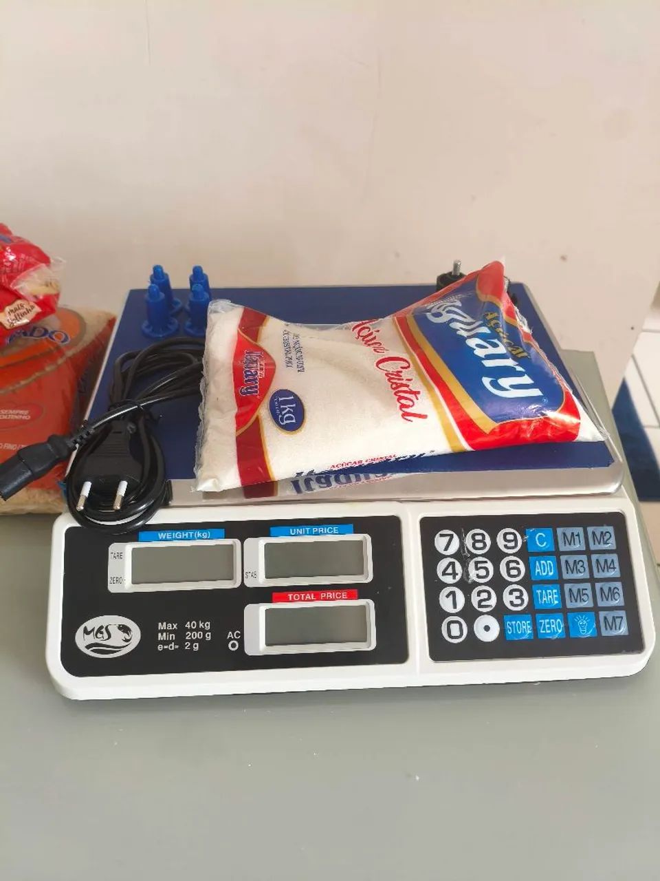 Balança Digital 40 kg - Prática e Segura! ?*<br>- Bateria recarregável e visor duplo - Foto 2