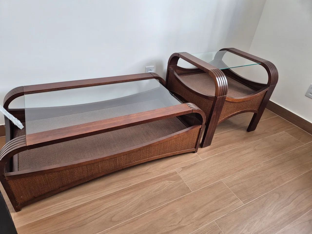 Mesa de Centro - Conjunto com Mesa de Canto - Foto 2