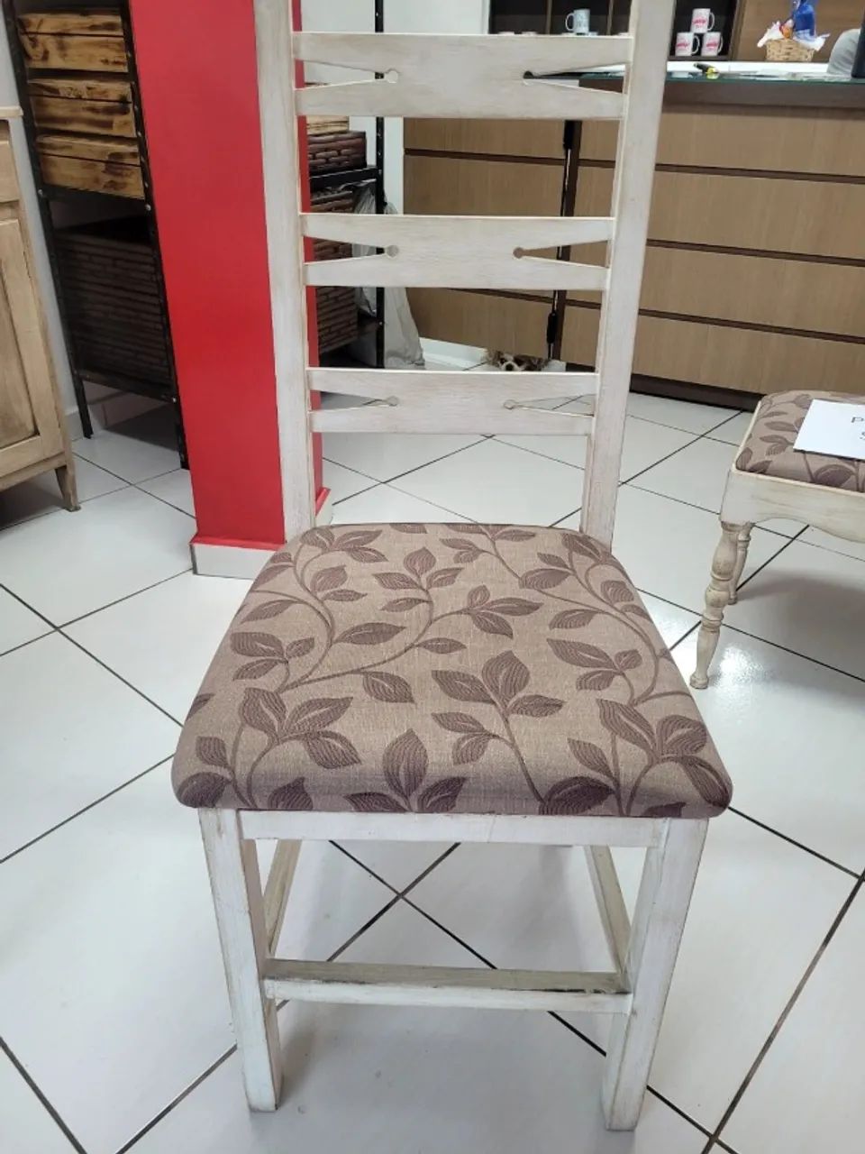Cadeira Antiga - Foto 2