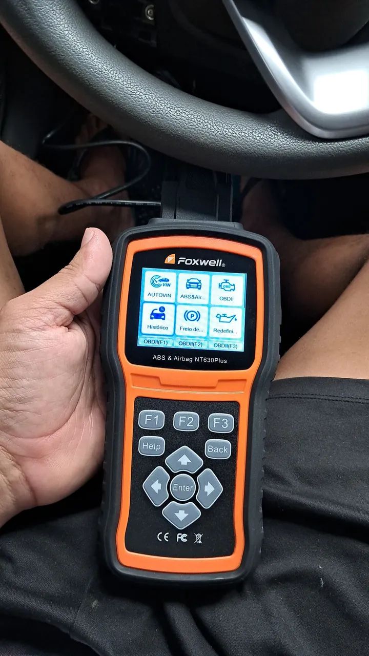 Faço calibragem do sensor ângulo de direção.