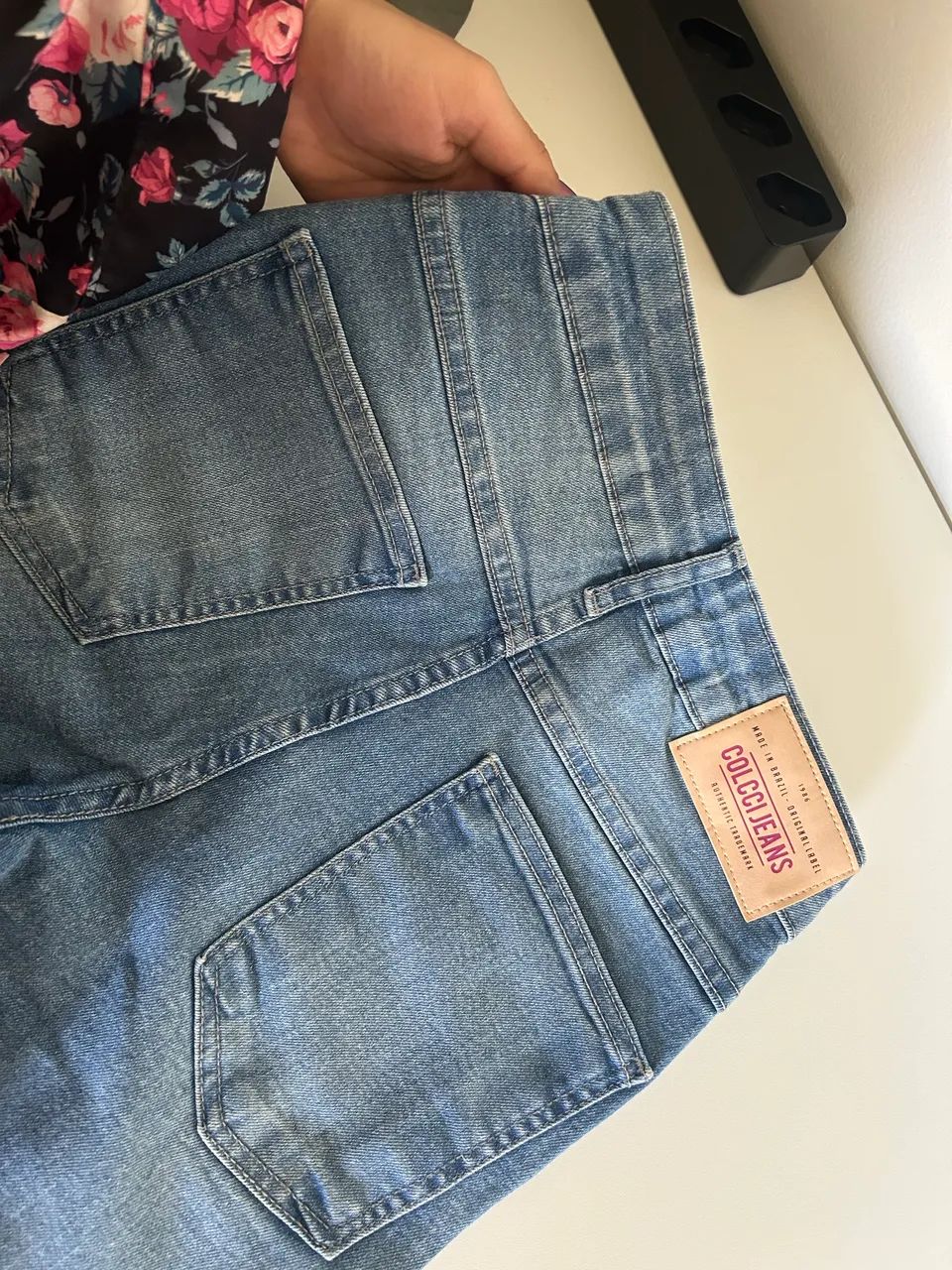 CALÇA COLCCI TAMANHO 34 - Foto 2