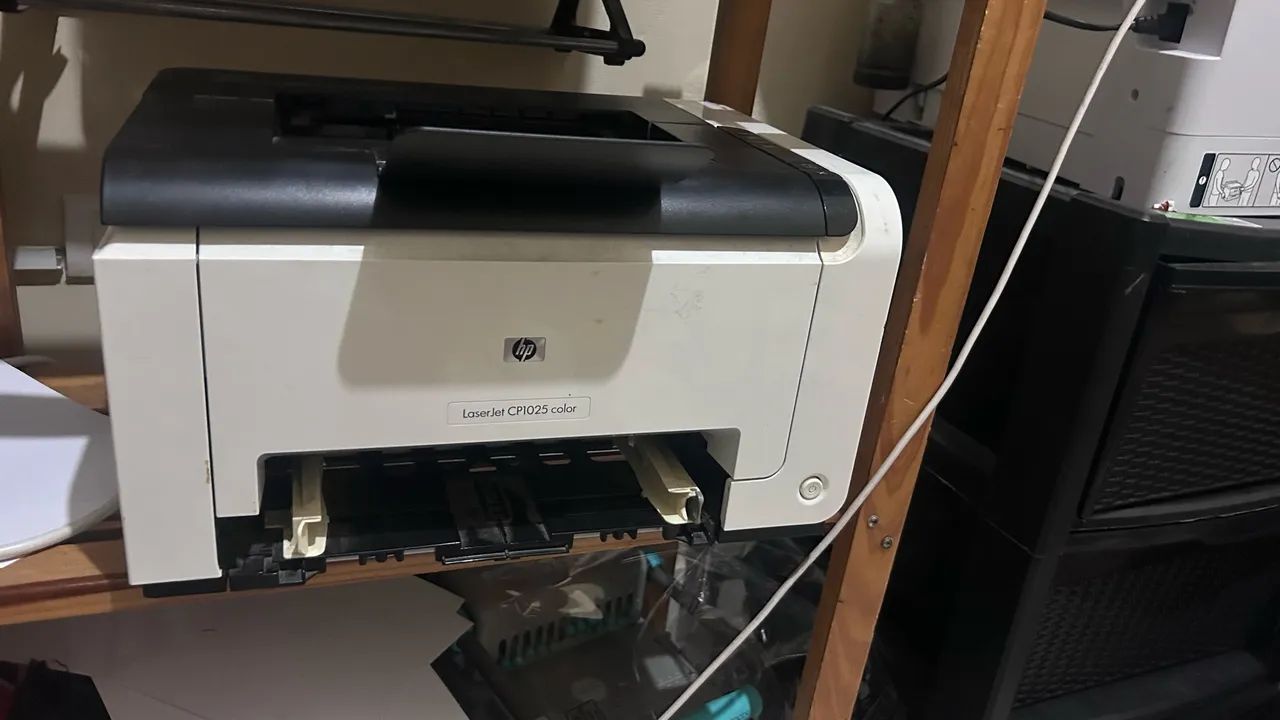 Impressora laser HP CP1025 color - Foto 2