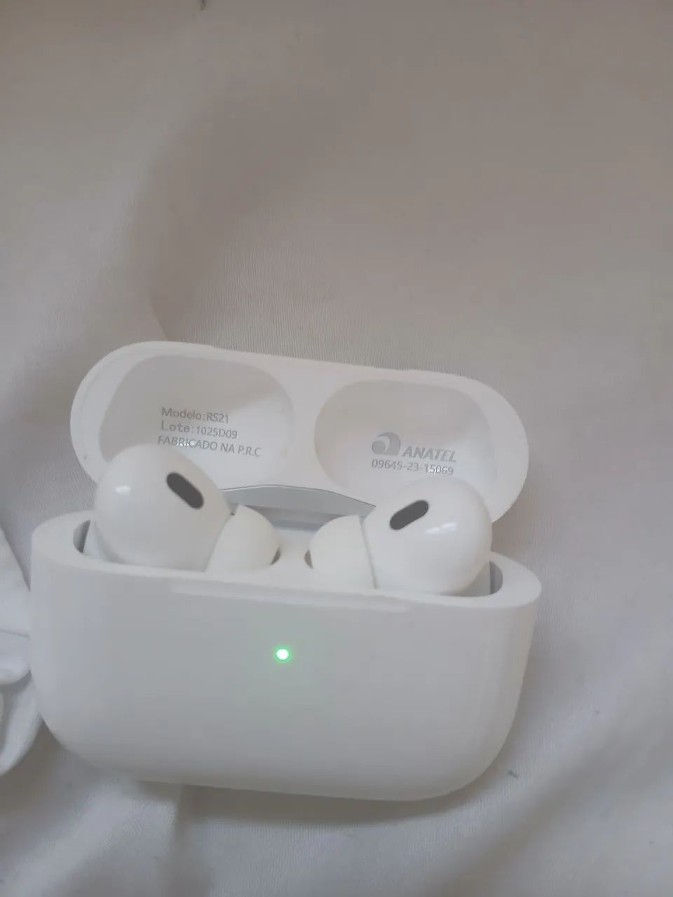 AIRPODS RS21 EM EXCELENTE ESTADO - Foto 2