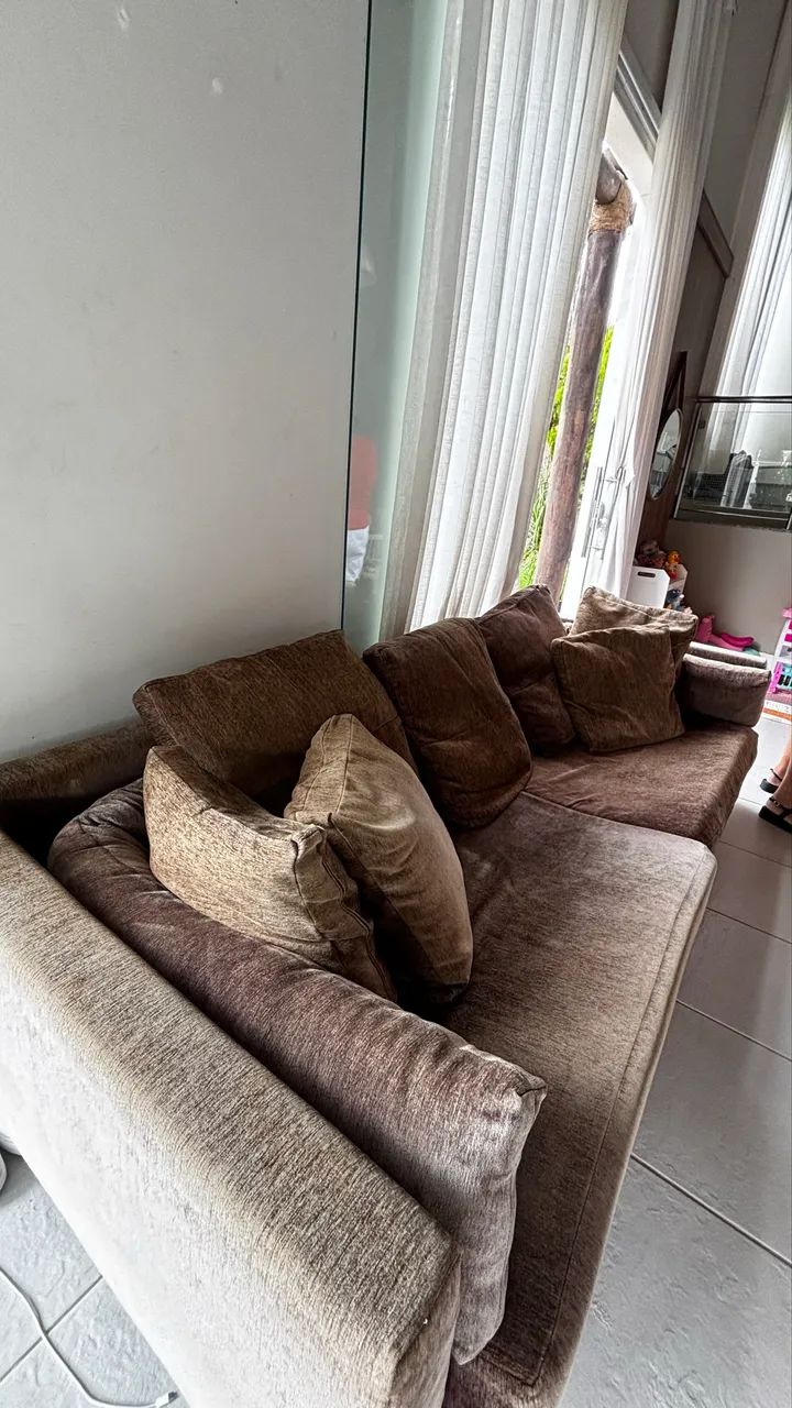 VENDO SOFÁ RETRÁTIL 4 LUGARES 2.60m - Foto 4