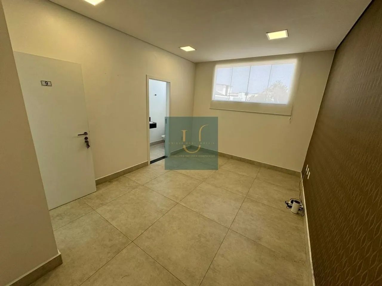 Sala comercial, banheiro privativo, centro de Mogi das Cruzes. - Foto 2