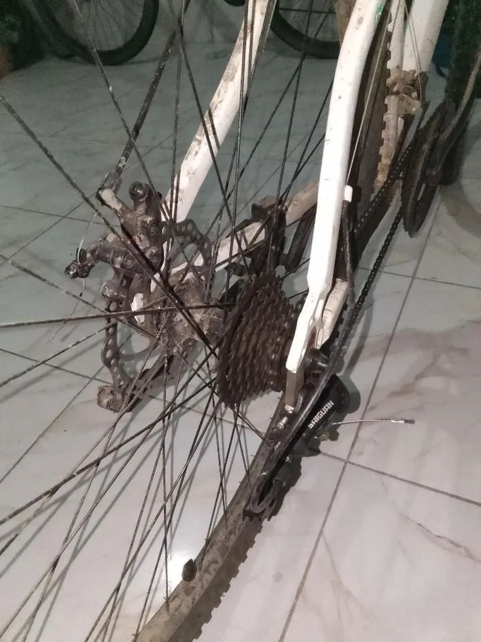 Vendo bicicleta aro 29 - Foto 3