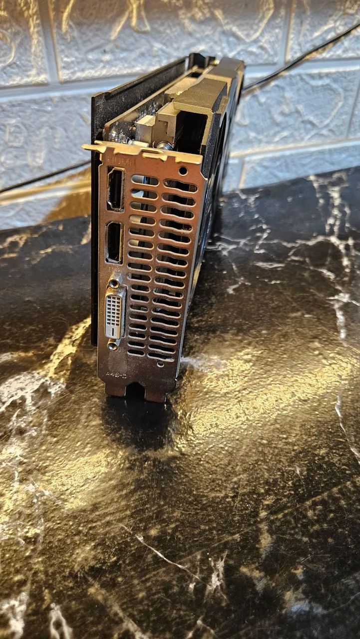 Placa de vídeo rx 580 8 gigas - Foto 2