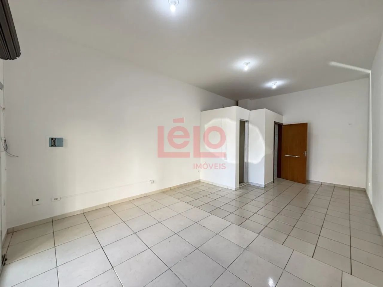 Sala comercial para locação na Zona 07 em Maringá - Foto 2