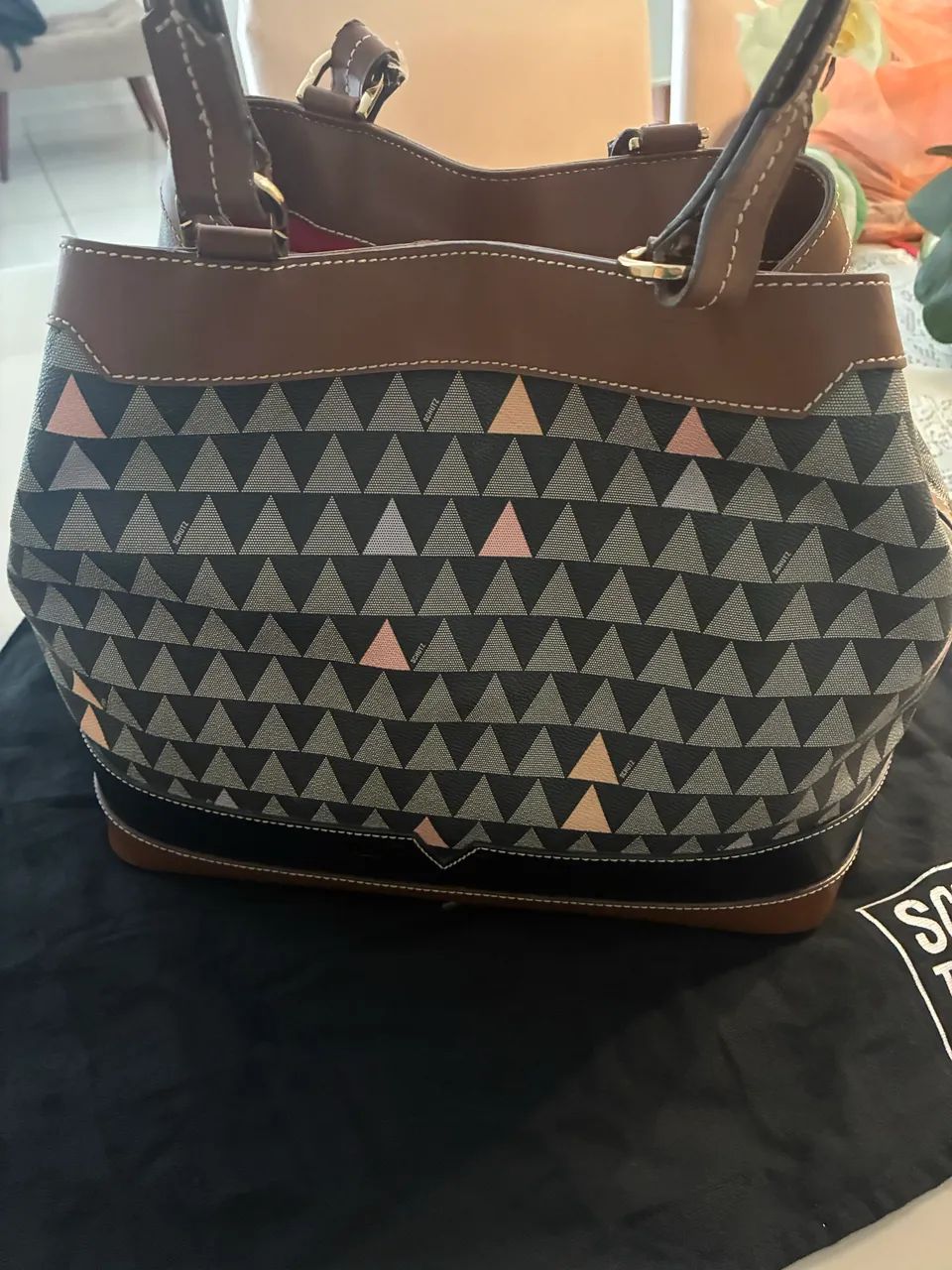Vendo bolsa Schutz Original 