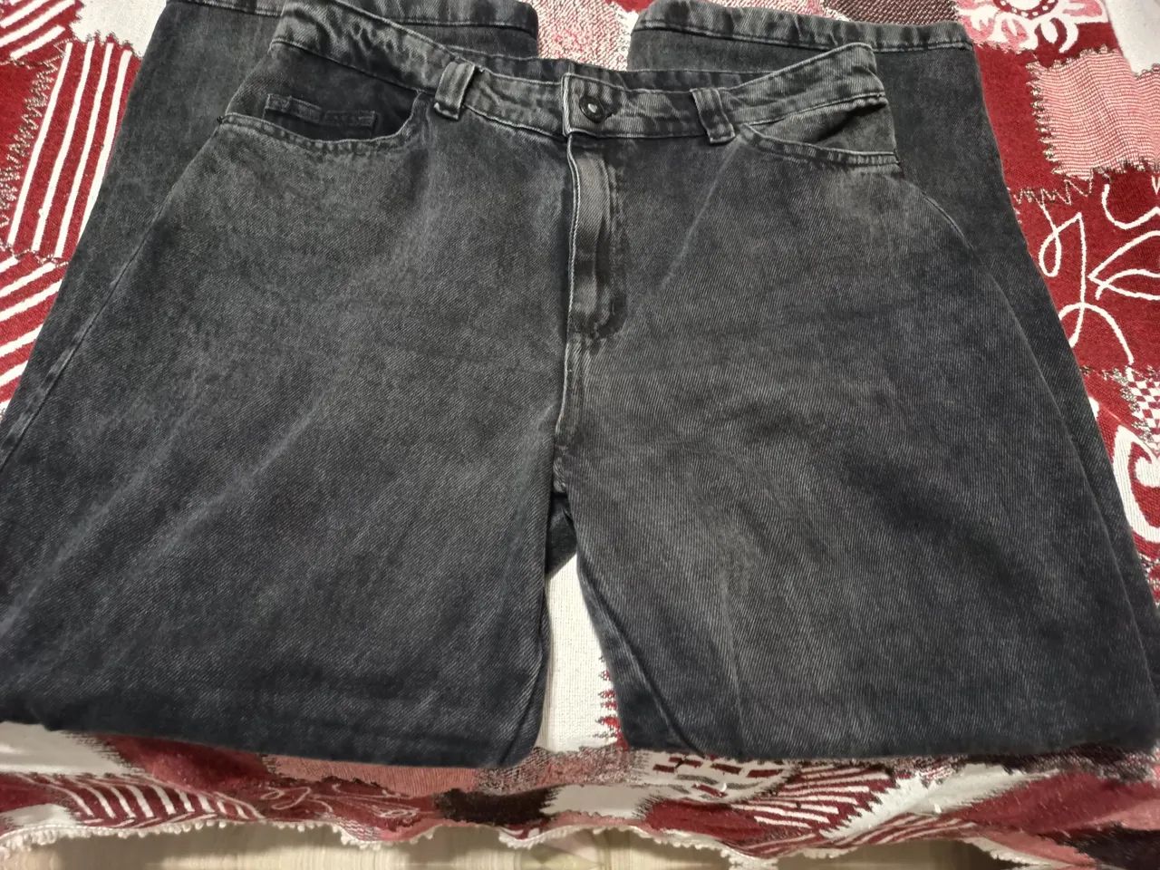 Calça jeans Denim 44 preta estonada nova - Foto 3
