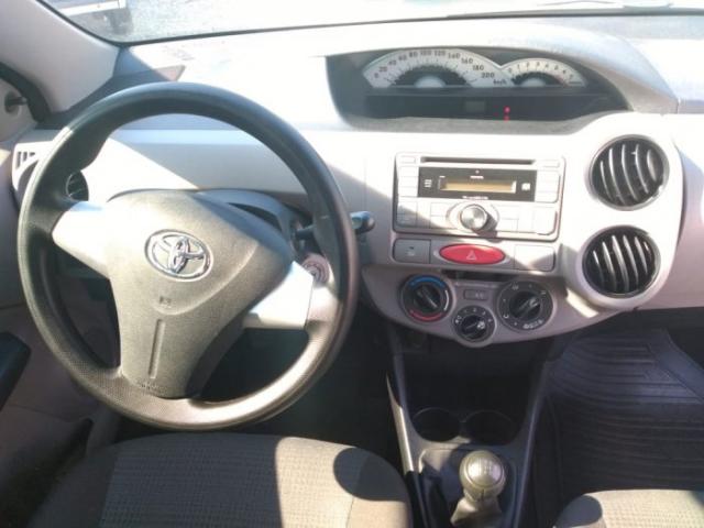 Toyota etios hatch 2013 1.3 xs 16v flex 4p manual - Foto 6