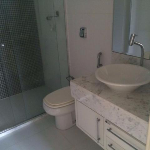 Excelente apartamento,amplo, no centro da cidade. Financia - Foto 8