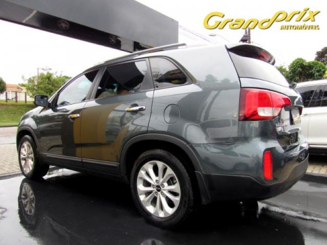 SORENTO 2014 2.4 16V GASOLINA EX AUTOMÁTICA VERDE COMPLETA + BANCOS EM COURO! - Foto 14