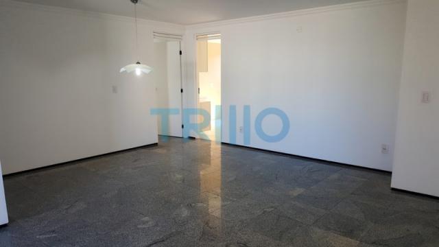 Edifício Florinda Barreira - Apartamento á Venda com 3 quartos, 3 vagas, 150.00m² (AP0086) - Foto 3