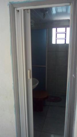Alugo casa