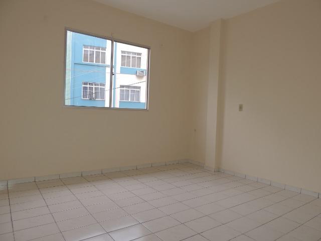 Apartamento Próximo ao Centro 03 quartos c/ súite - B. Vila Nova - Foto 13