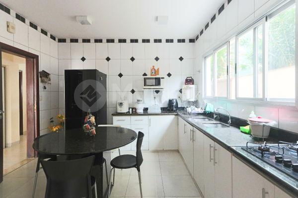 Sobrado 5 quartos,3 suítes,varanda gourmet,Condomínio Jardins Mônaco. - Foto 9