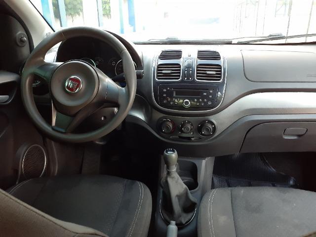 Fiat Grand Siena 1.4 - 2013/14 - Foto 5