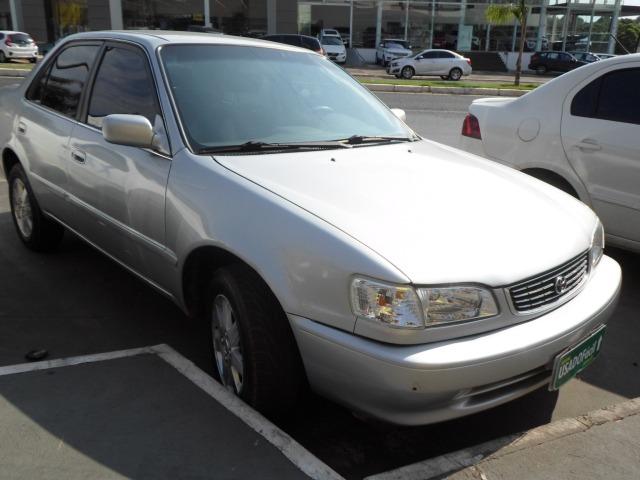 Corolla Xei 1.8 flex prata 2002 só 16.000,00 - Foto 2