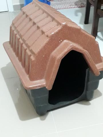 Casinha de pets pequena