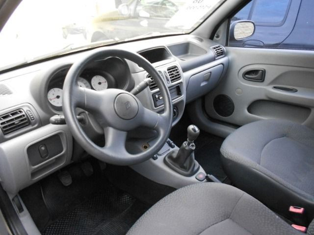 Clio exp 1.0 completo - Foto 5