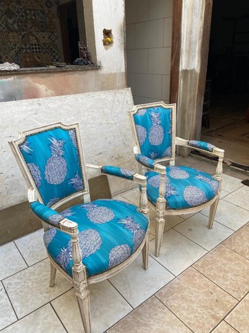 Par De Cadeiras Est Inglês Pintura Em Pátina Estofadas  - Foto 5