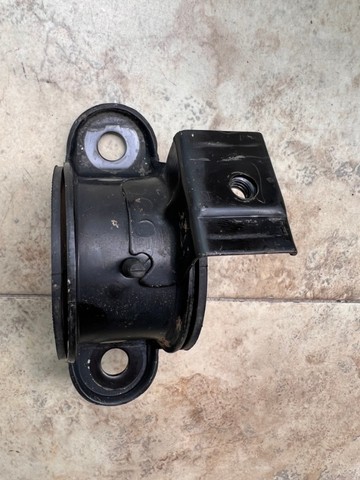 suporte caixa direçao hidraulica hyundai hr 2,5 original - Foto 4