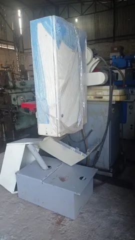 Retifica Cilíndrica Mello Mesa magnética 1100X140 mm Usada - Foto 3