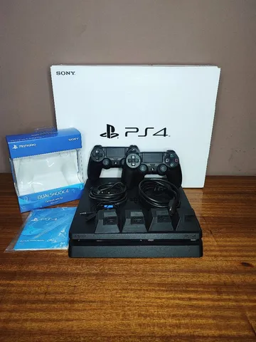 Playstation 4 Ps4 Semi Novo 1TB + 2 Controles Originais + GTA V