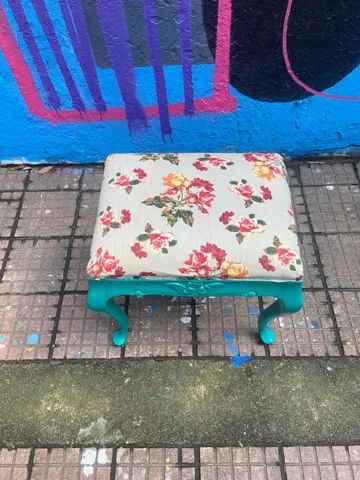 Banqueta De Penteadeira Estilo Chipandelle Laqueada E Estofada  - Foto 2