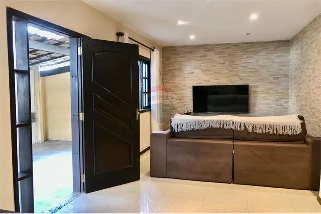 Casa triplex em São Gonçalo com 5 quartos e piscina. - Foto 3
