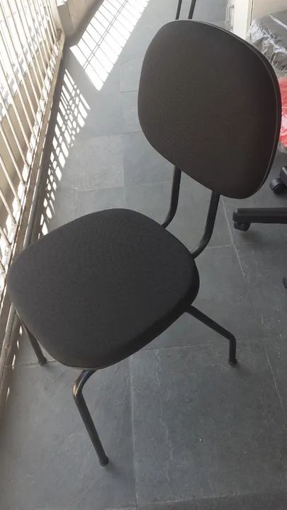 Cadeiras atendimento fixa JOLY novas e montadas !!!!!!!!! - Foto 4