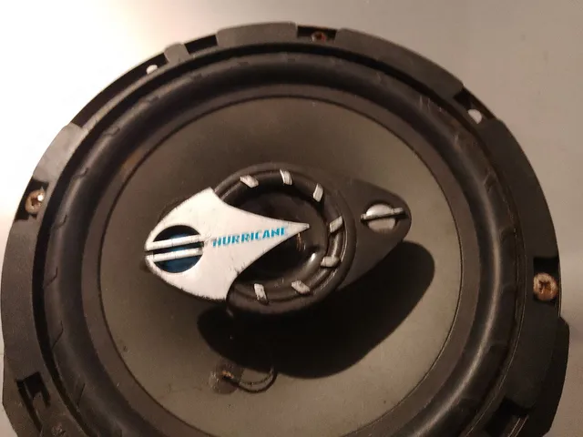 Alto falante usado