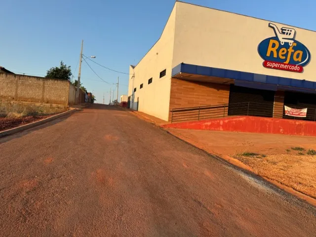 Vende-se Barracão