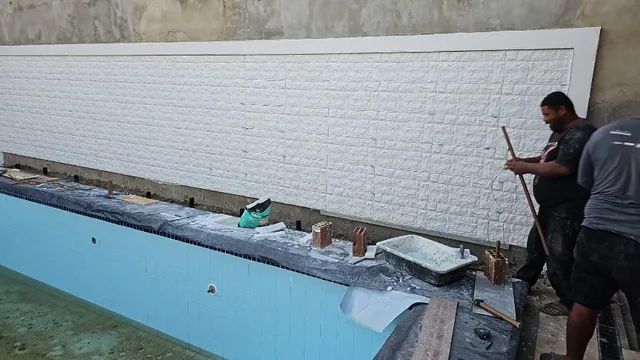 Revestimento Cimentício Lajota Medieval 56x28 Branco  - Foto 3