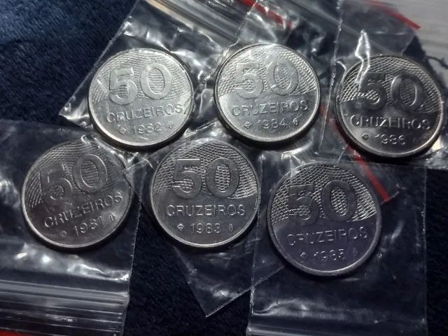 Moedas de 50 cruzeiros de 1981 a 1986