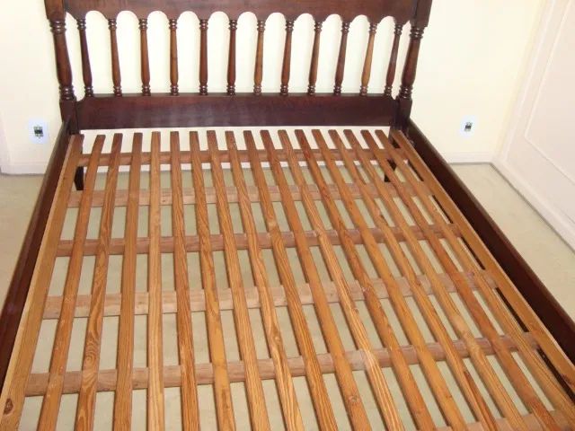 Cama de casal madeira maciça  móveis gramado! Oferta - Foto 3