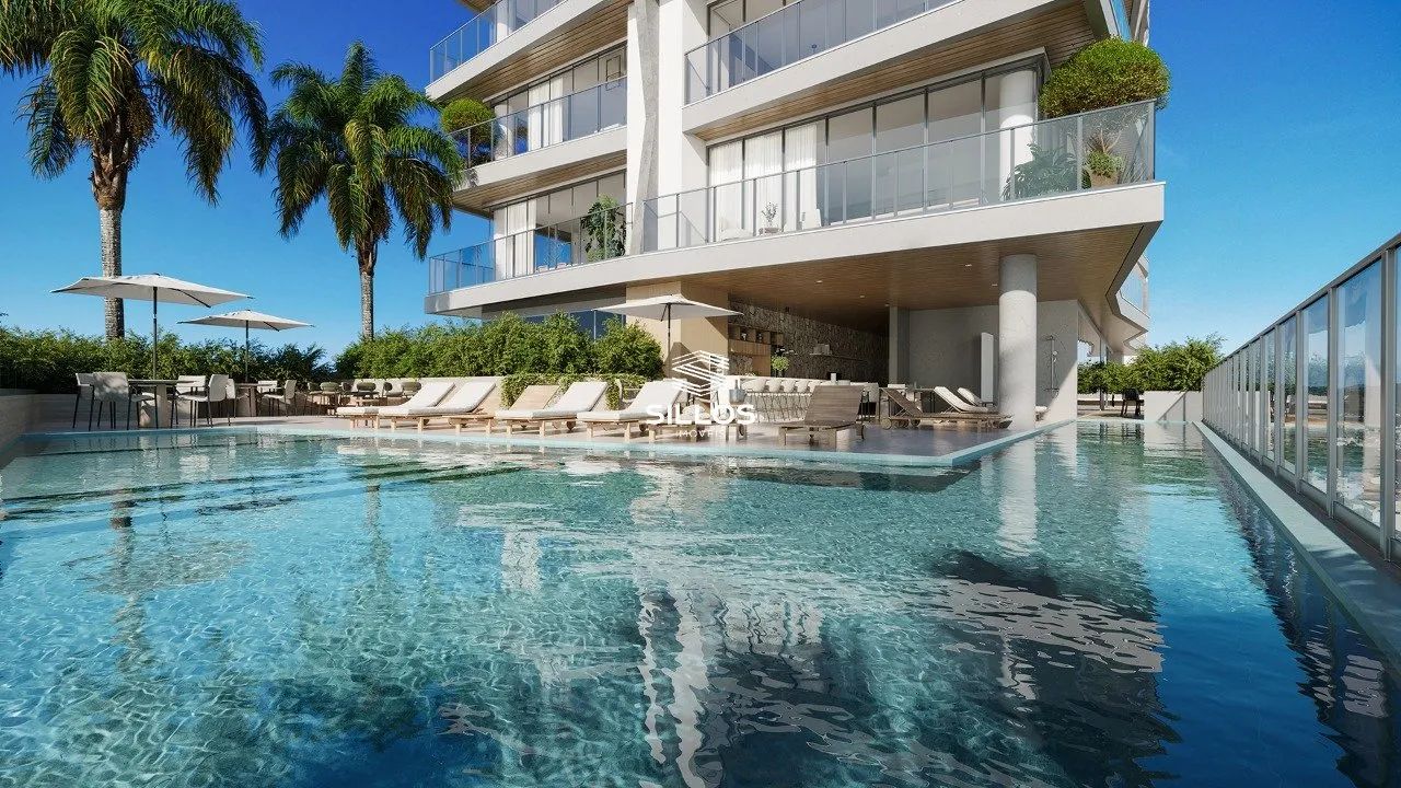 Apartamento à venda com 2 quartos no Centro de Balneario Piçarras/SC