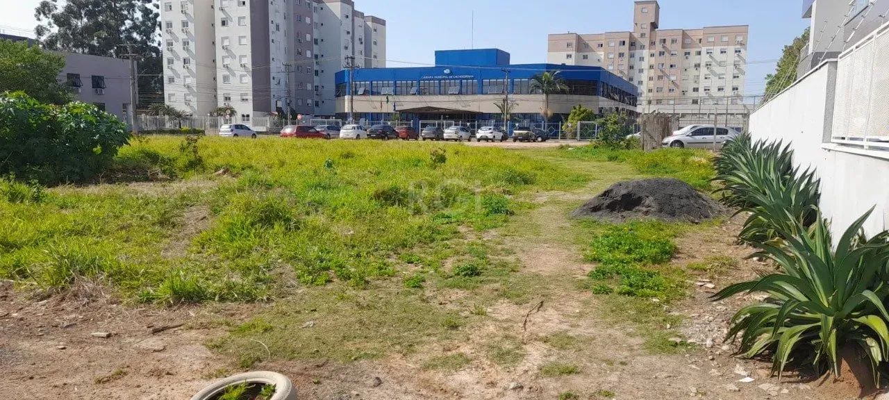 ÓTIMO TERRENO!! Com 435m² em excelente localização. Consulte um de nossos corretores espec - Foto 2