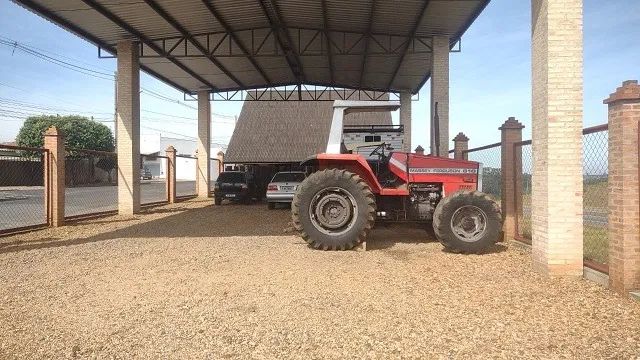 Trator F610 Traçado- Massey Fergunson 4 x 4