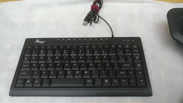 Teclado mini, para notebook e outros, ótimo estado. E outros.