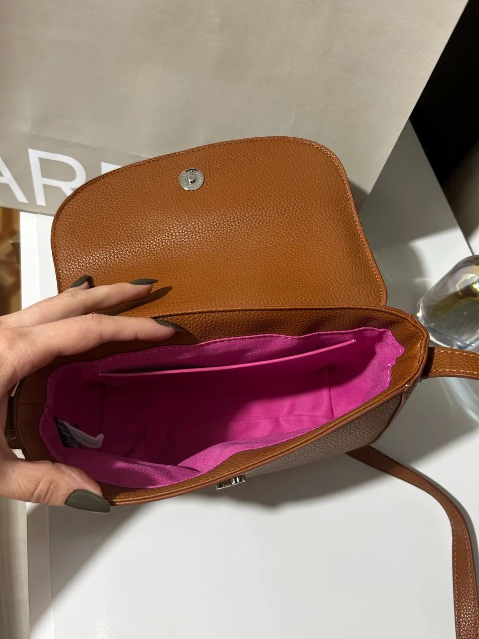 Bolsa Arezzo Transversal Caramelo  - Foto 2