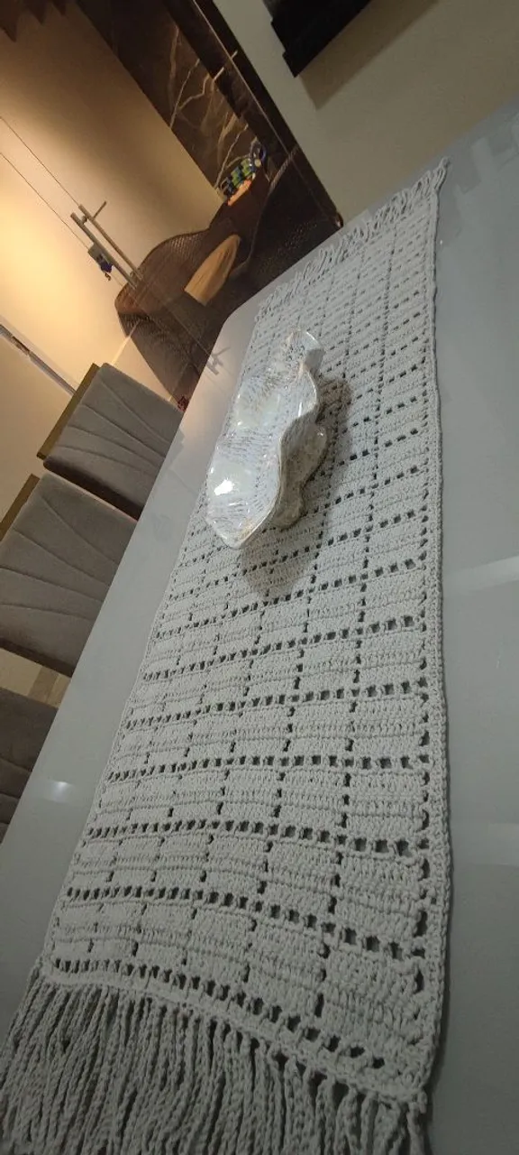 Caminho de mesa de crochê