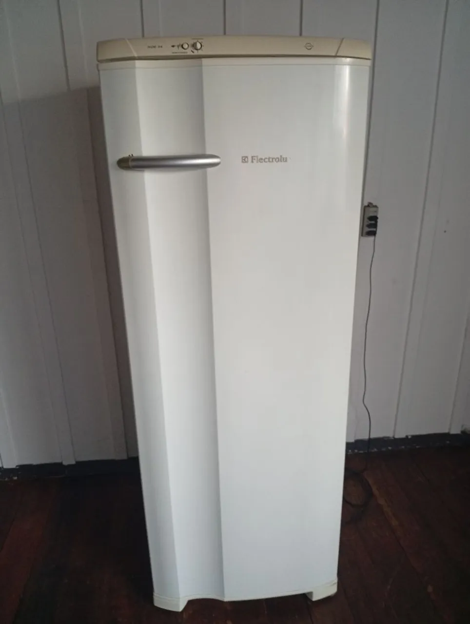 Geladeira Electrolux excelente