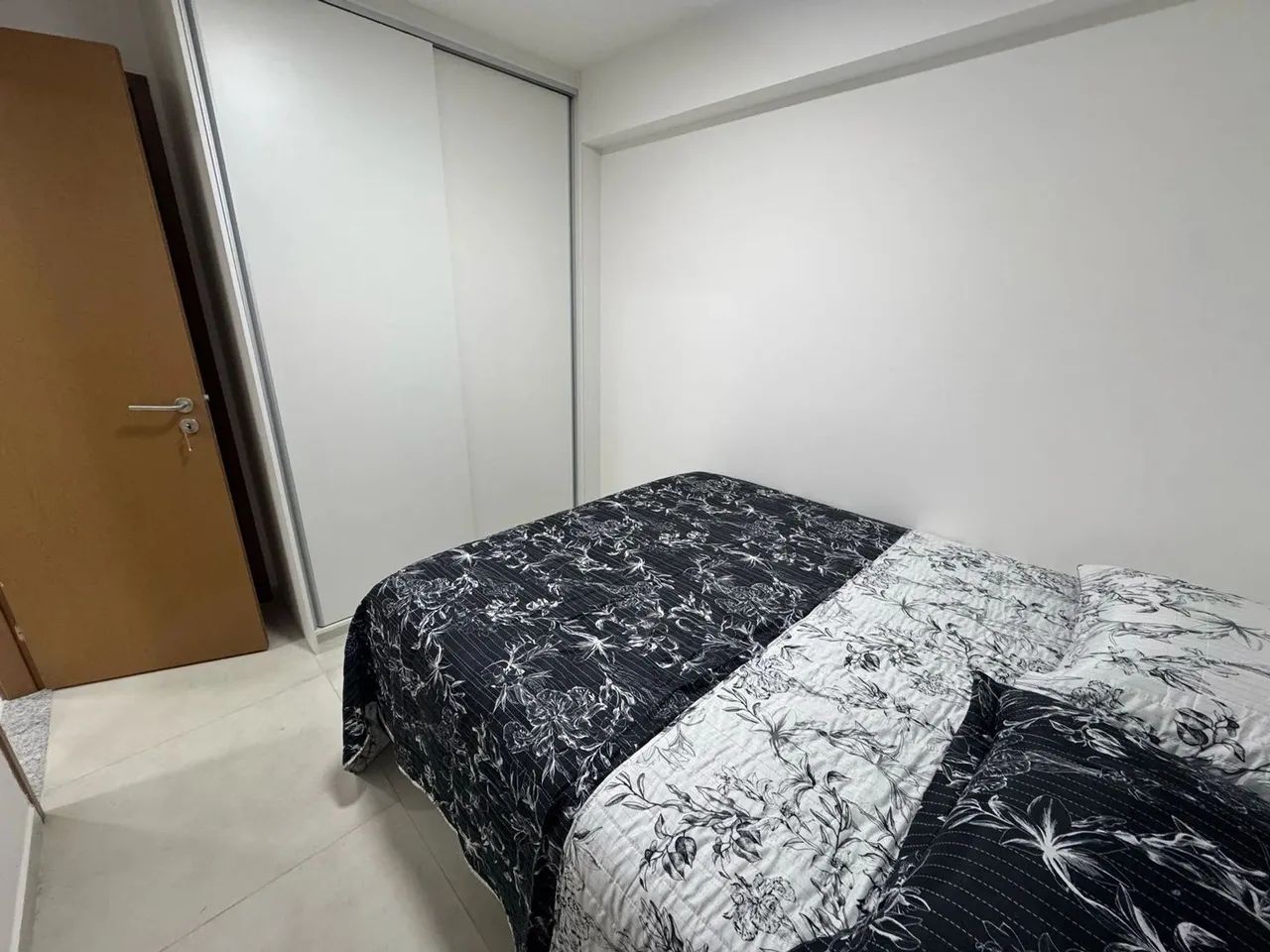 Apartamento para aluguel tem 48 metros quadrados com 2 quartos em Boa Viagem - Recife - Pe