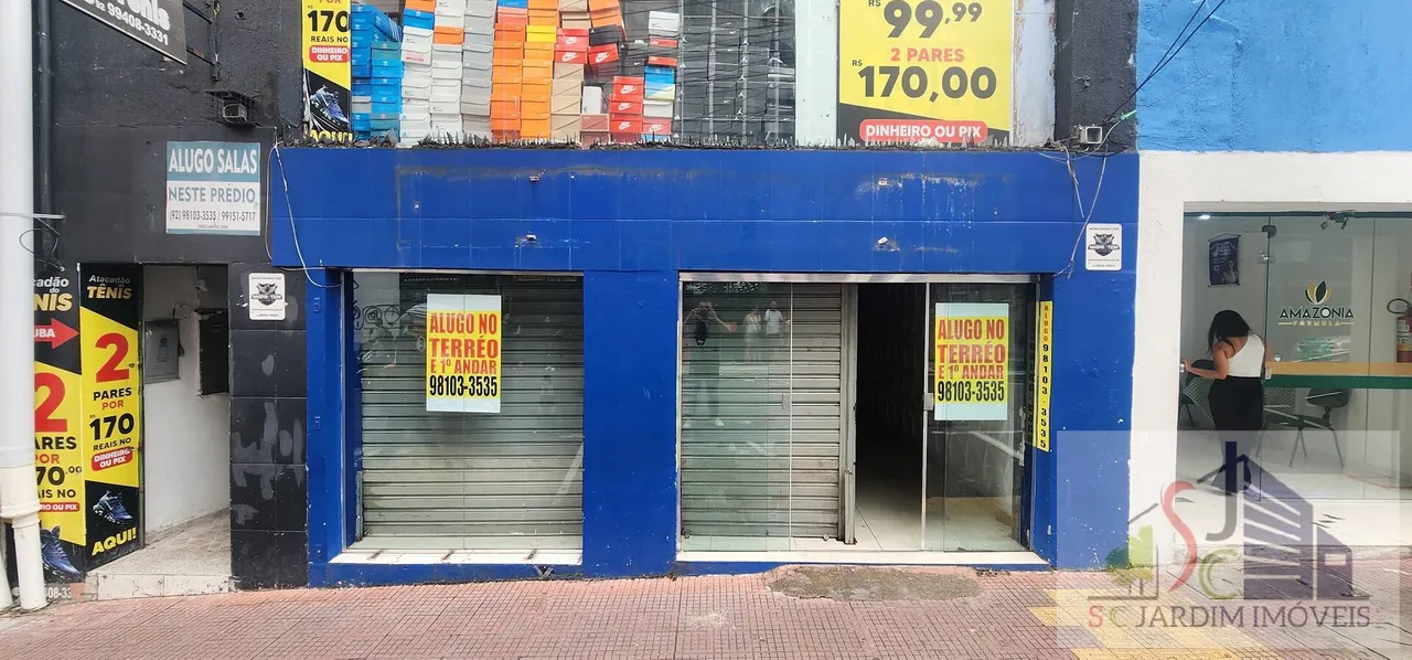 Alugo Loja Comercial com Vitrine na Rua 24 de Maio, Centro de Manaus.