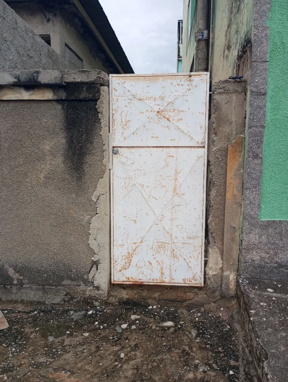 Vendo casa em São João de Meriti