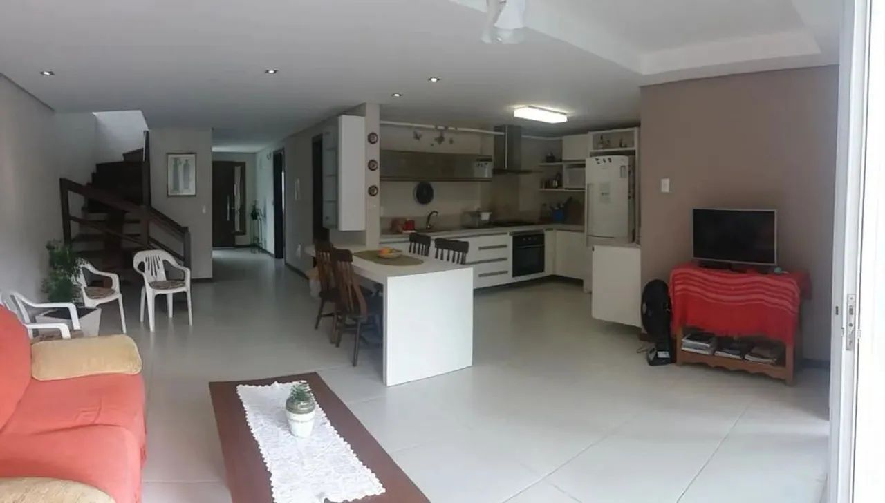 Casa em Rua Bernardino Manoel Rodrigues - Panorâmico - Garopaba/SC - Foto 2
