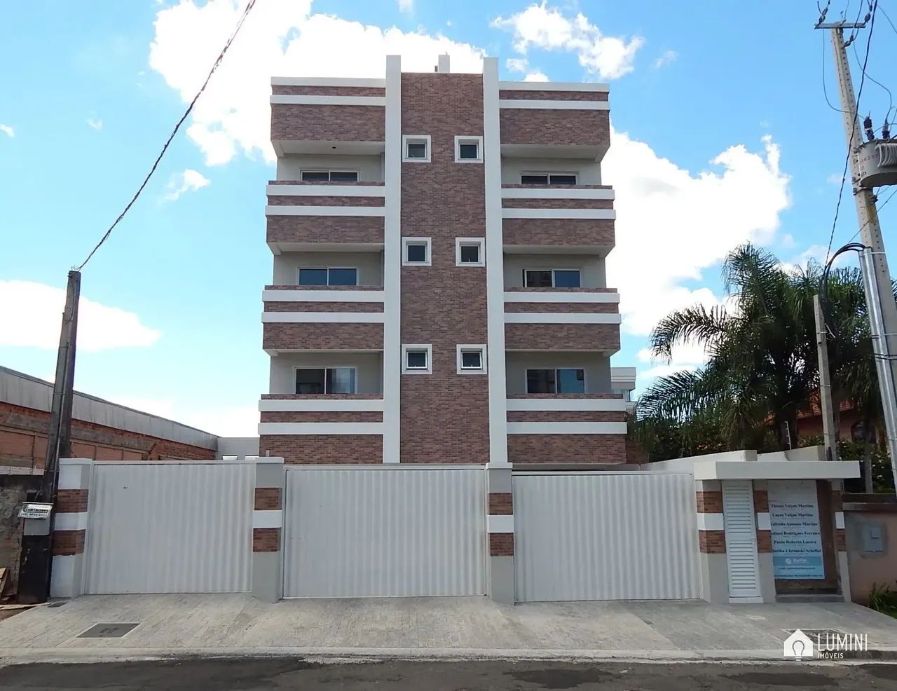 APARTAMENTO À VENDA NO JARDIM CARVALHO - EDIFÍCIO OTAWA